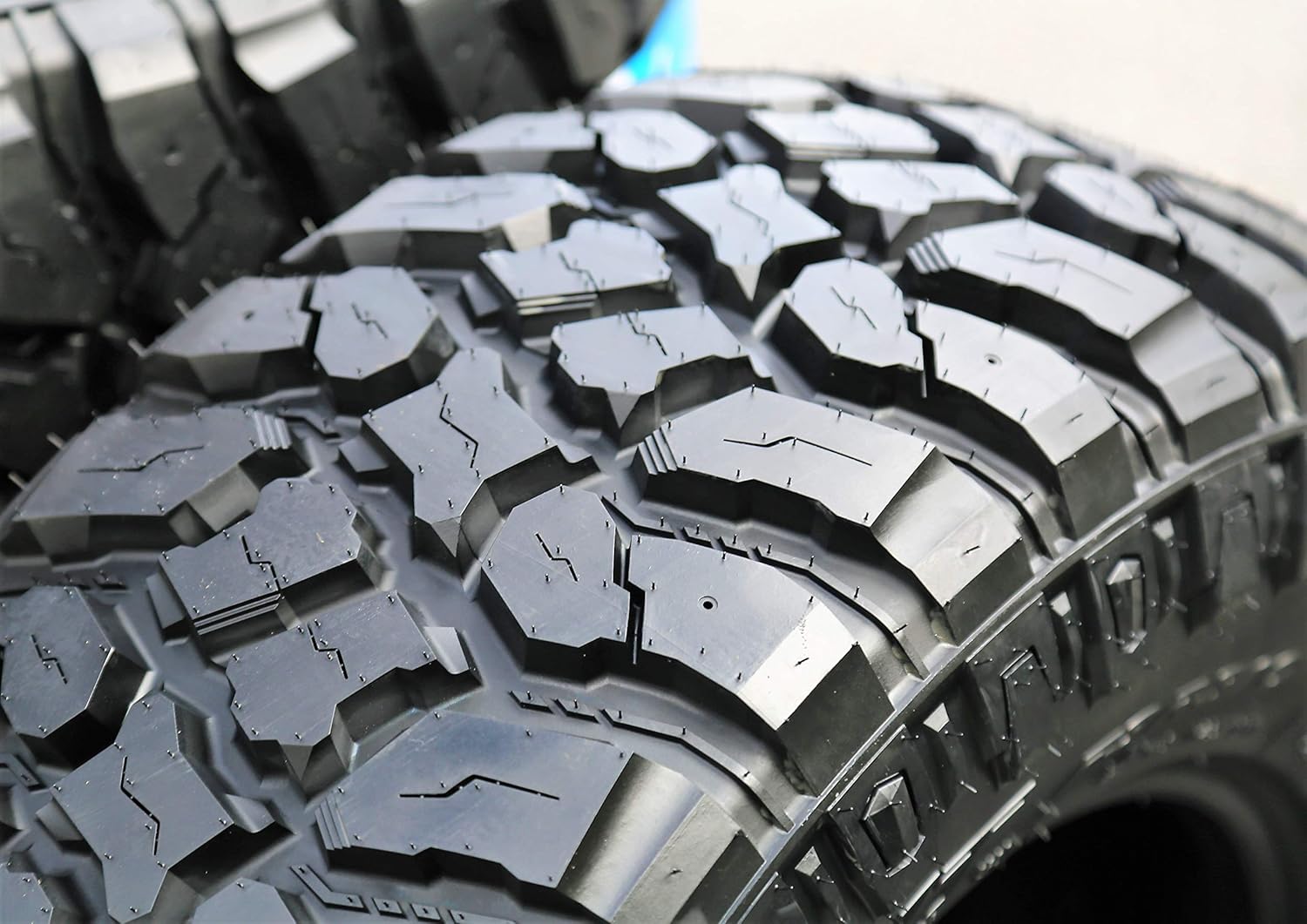 33X12.50R15LT Mud Off-Road Light Truck Radial Tire X16770