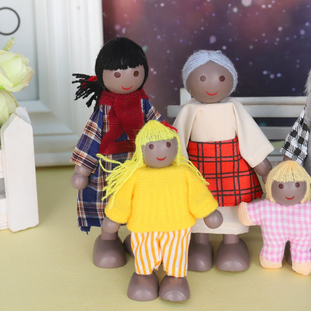 African Wooden Dolls Family Playset Set Of 7 F513909