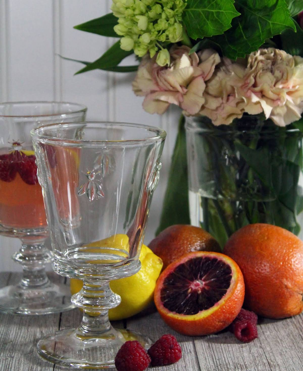 Set of 6 9-Ounce Wine Glasses L1880