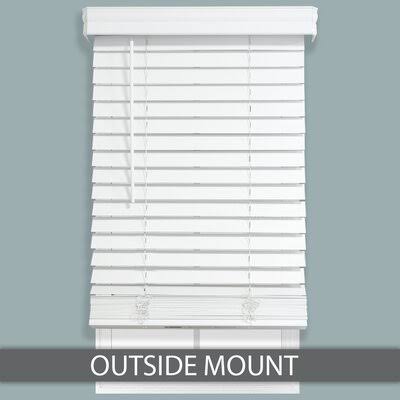 White Venetian Blind J31015
