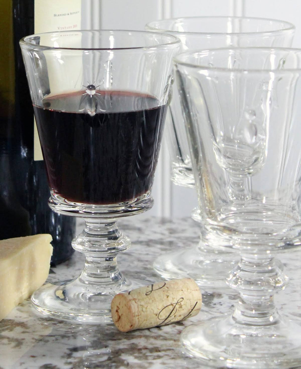 Set of 6 9-Ounce Wine Glasses L1880
