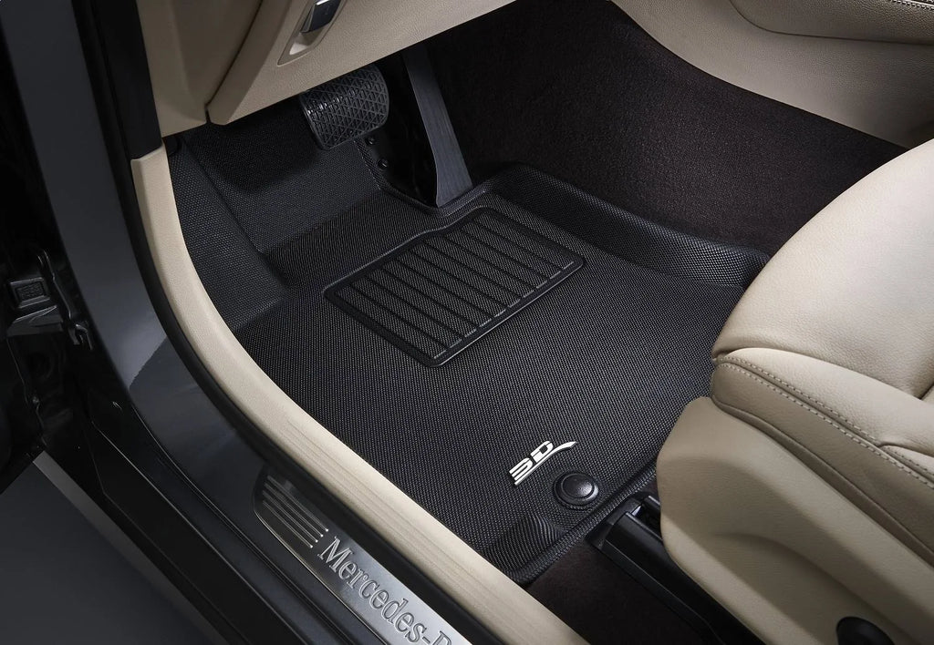 Black Front Row Floor Mat E67960