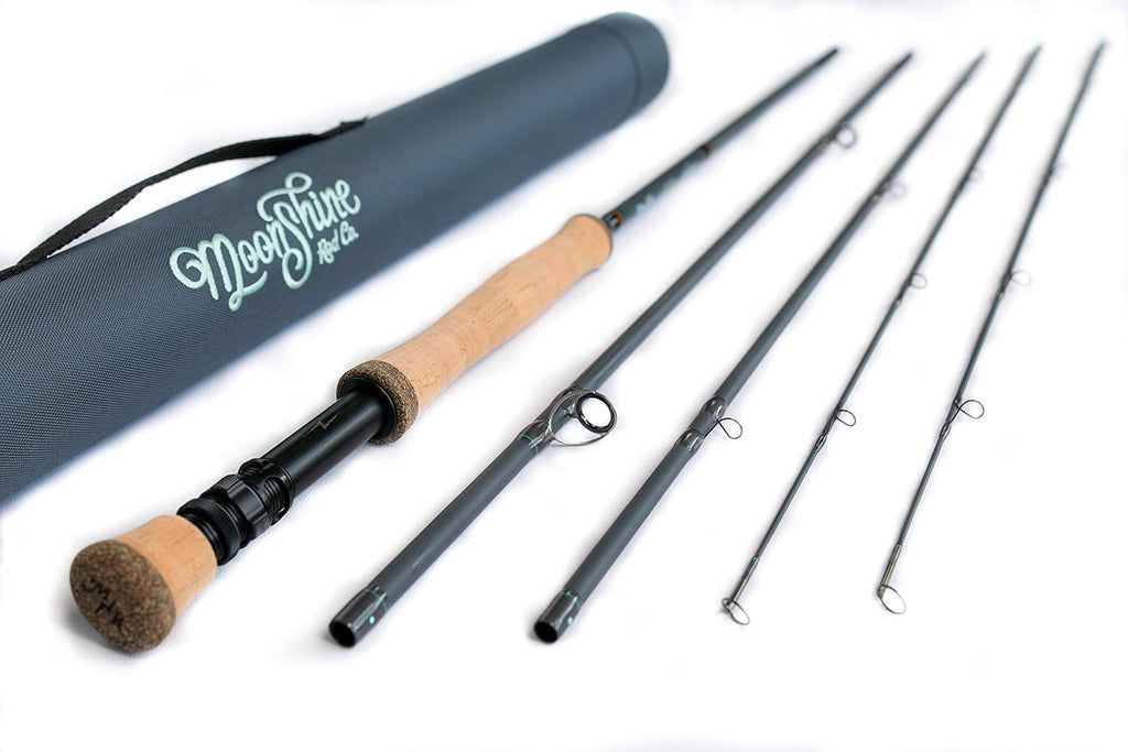 Saltwater Hybrid Fly Fishing Rod with Carrying Case and Extra Rod Tip Section B232