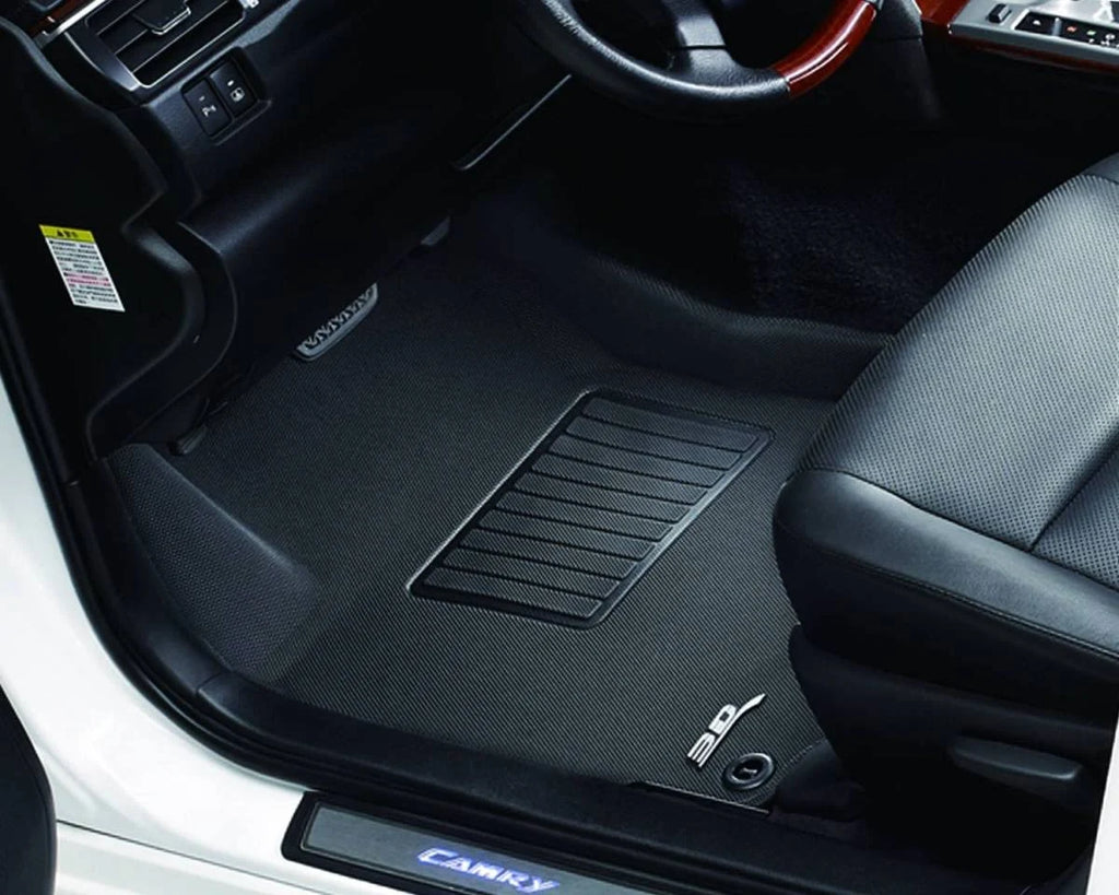 Black Front Row Floor Mat E67960