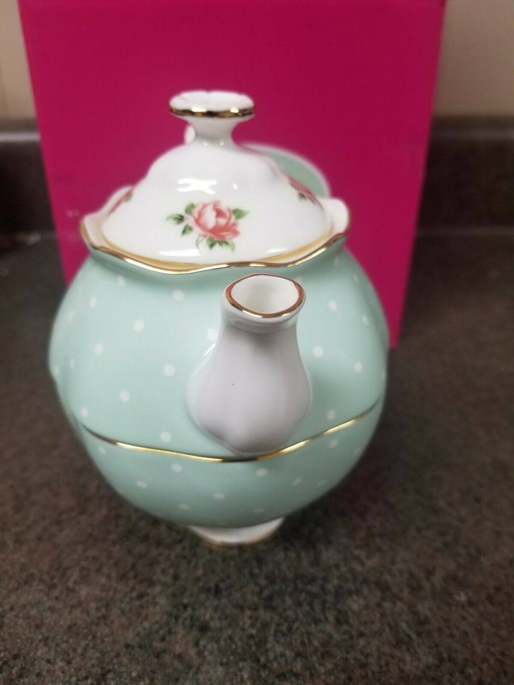 Tea for One L445