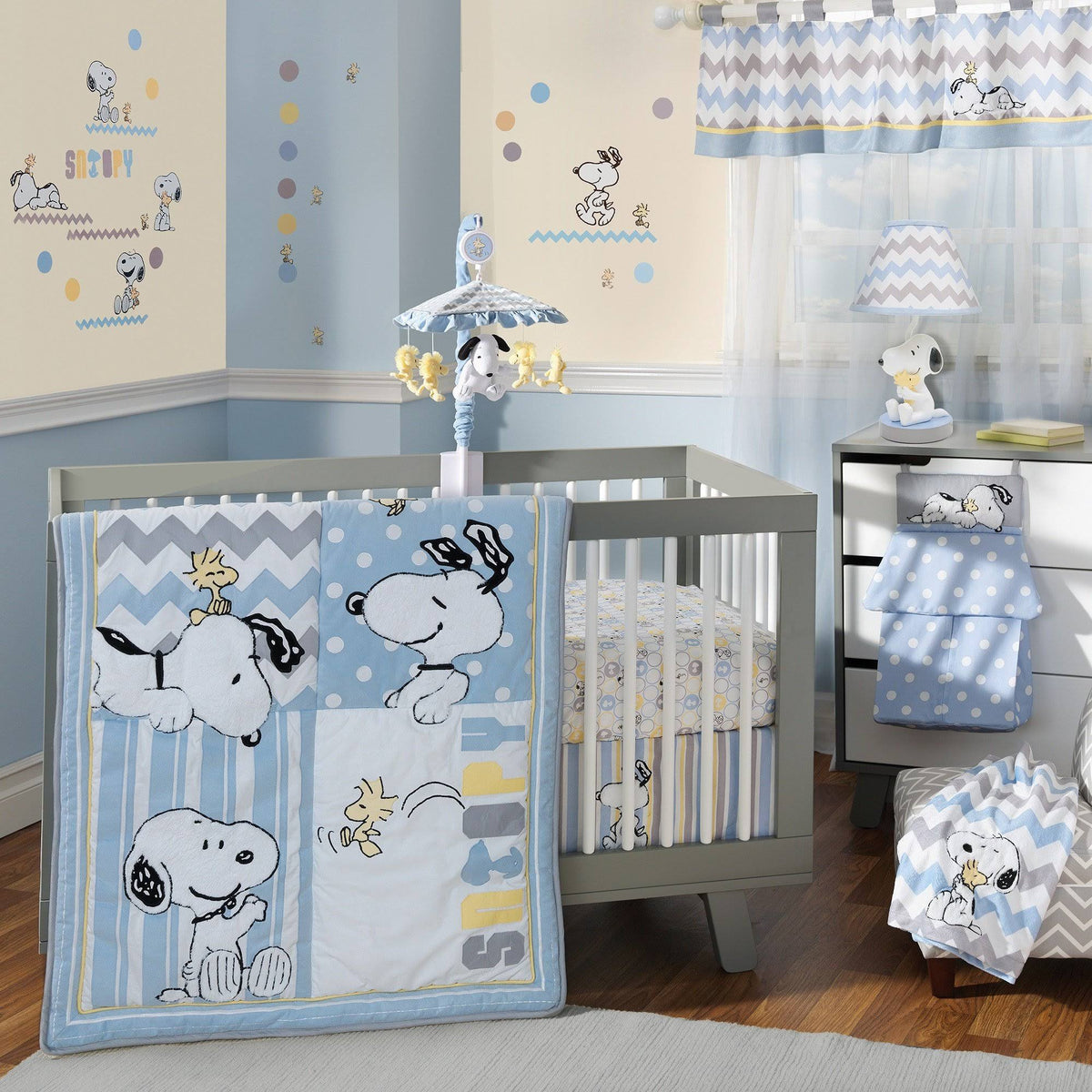 4 Piece Crib Bedding Set D6796