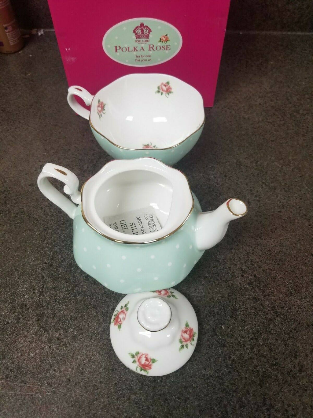 Tea for One L445