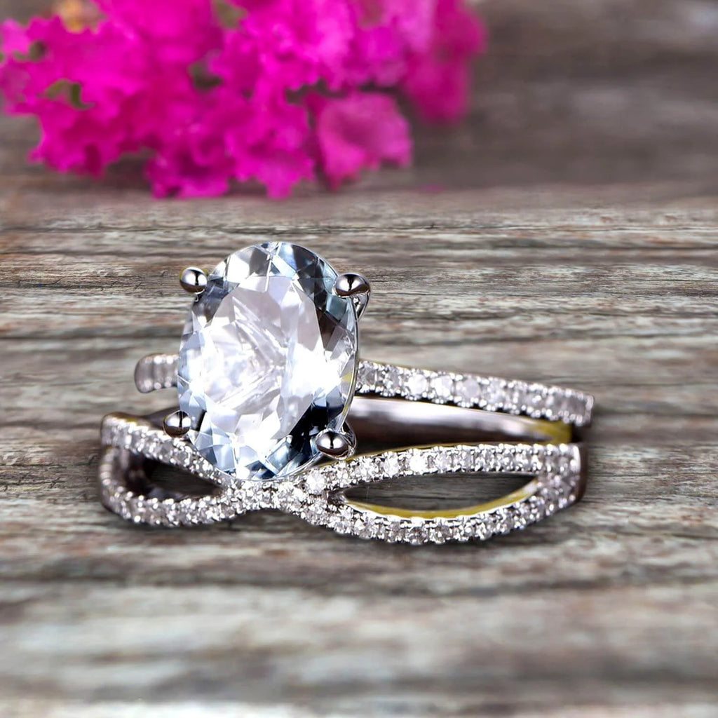 10k White Gold Oval Aquamarine Engagement Ring E62653